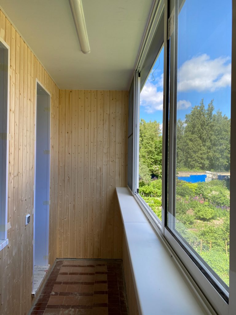 Остекление балкона